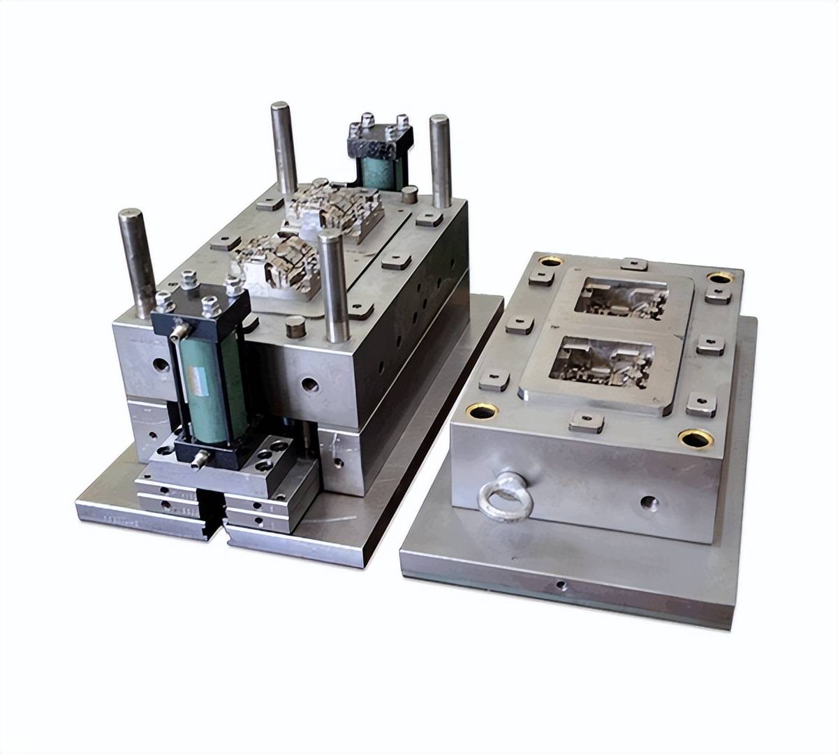 中國制筆協會-多腔塑料模具的優點有哪些?