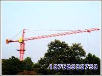 天津塔吊租賃天津凱德思達建筑機械租賃主要從事QTZ5613\QTZA5516\QTZ70塔式起重機、SC200/200施工電梯、施工吊欄(含施工升降機)等各類起重機械設備的租賃、安裝、拆卸、